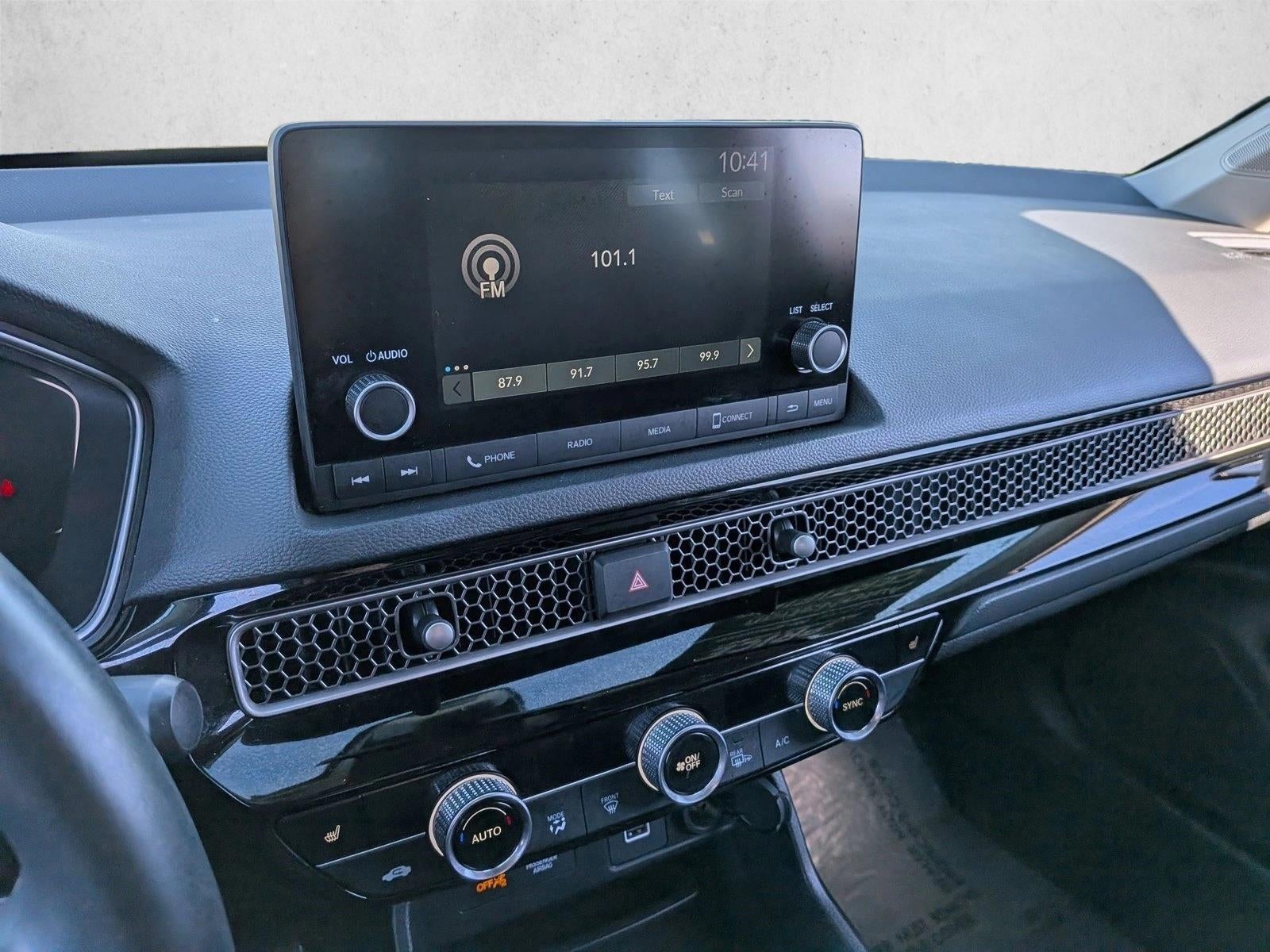 2024 Honda Civic Hatchback EX-L