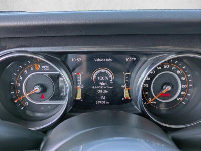 2021 Jeep Wrangler Unlimited Sahara Altitude