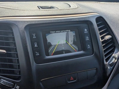 2014 Jeep Cherokee Sport