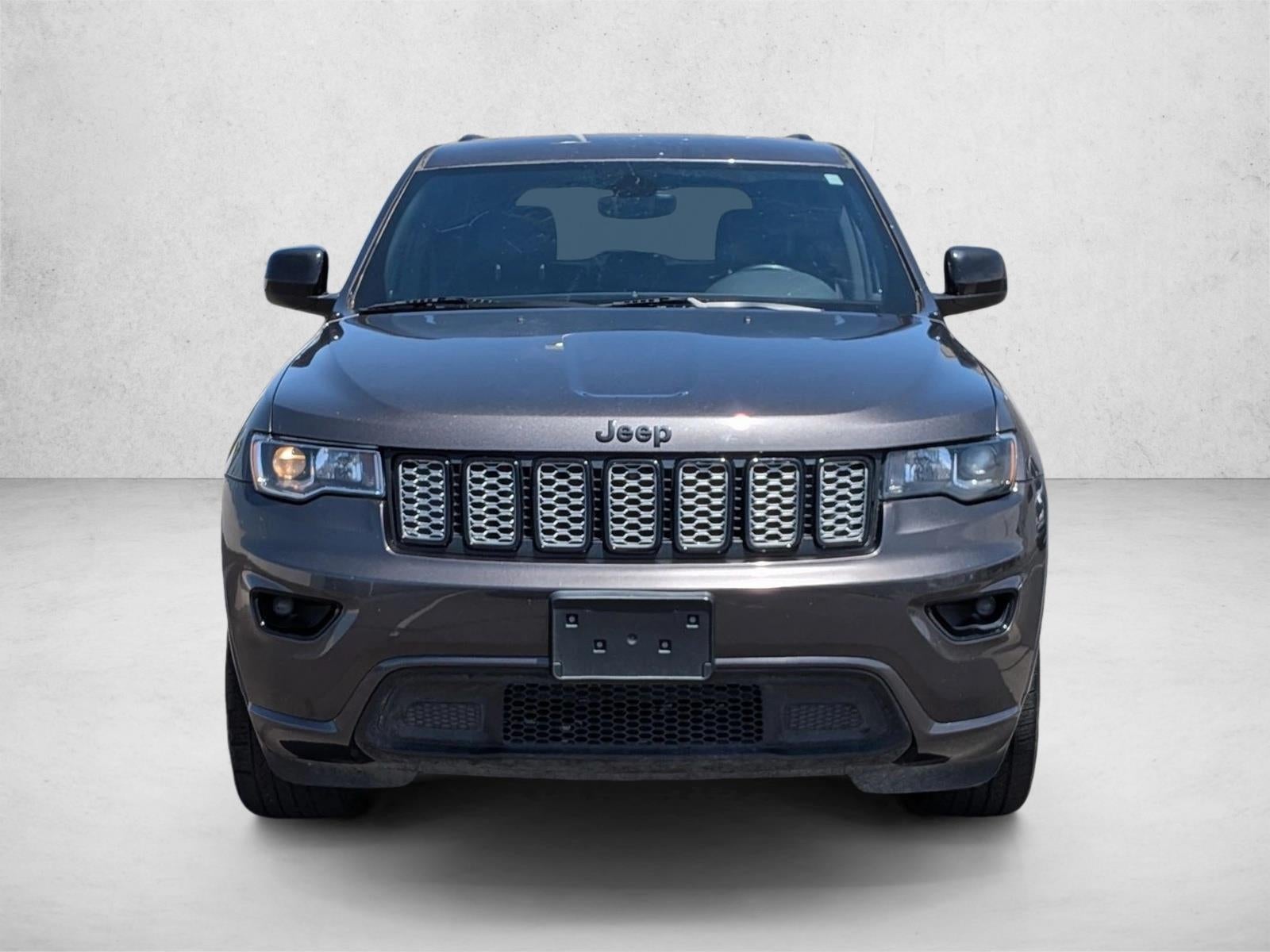 2017 Jeep Grand Cherokee Altitude 4x4
