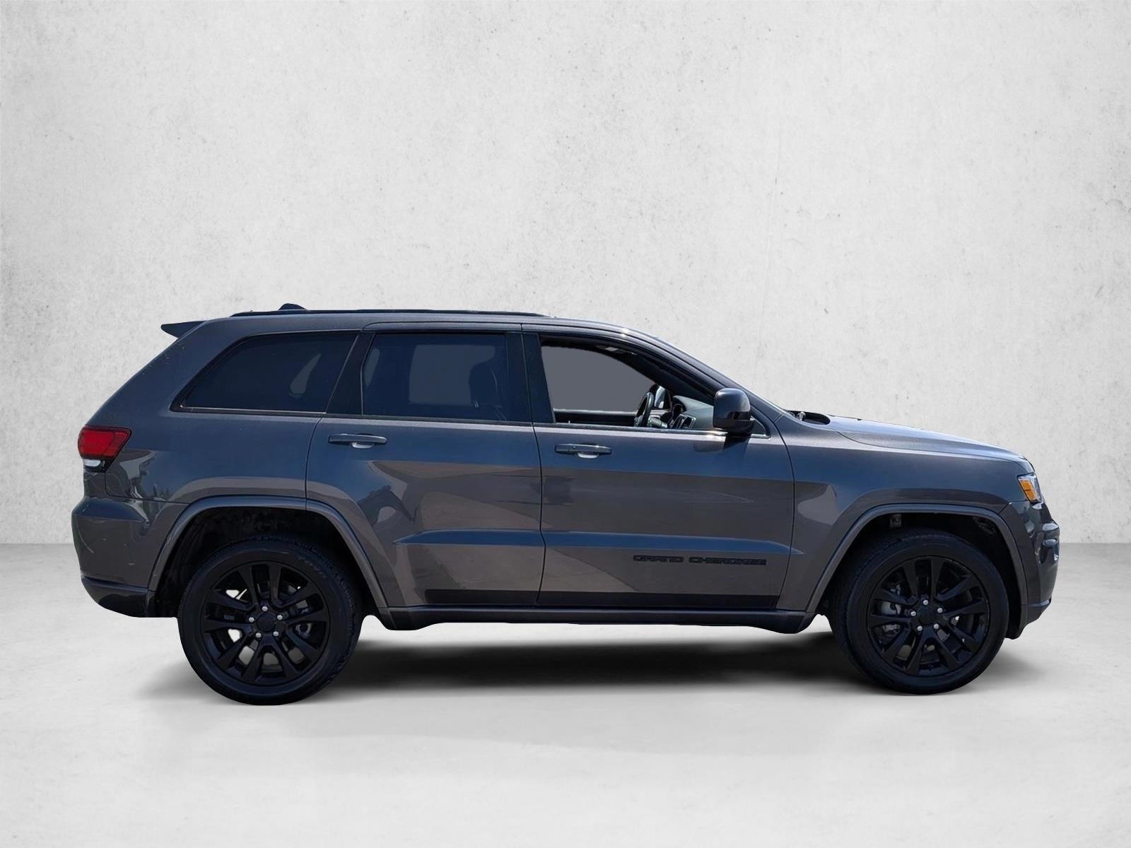 2017 Jeep Grand Cherokee Altitude 4x4