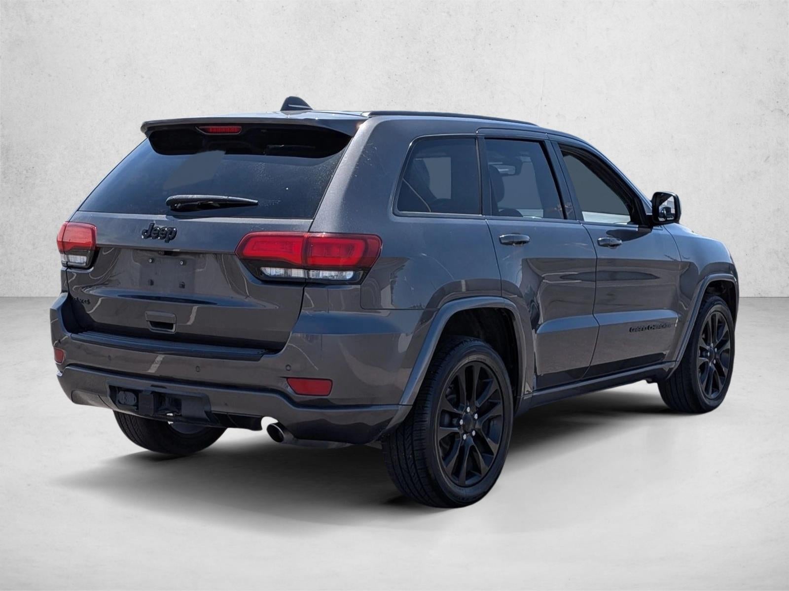 2017 Jeep Grand Cherokee Altitude 4x4