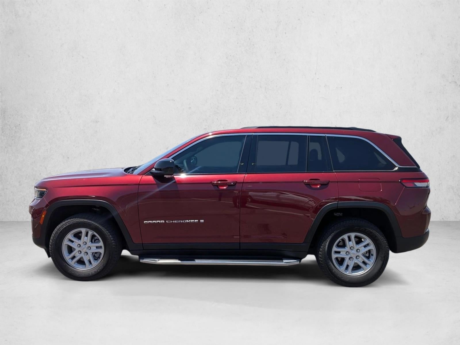 2024 Jeep Grand Cherokee Laredo 4x4
