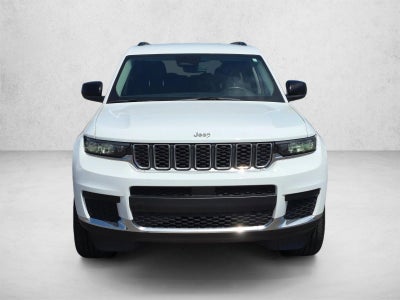 2022 Jeep Grand Cherokee L Laredo 4x2