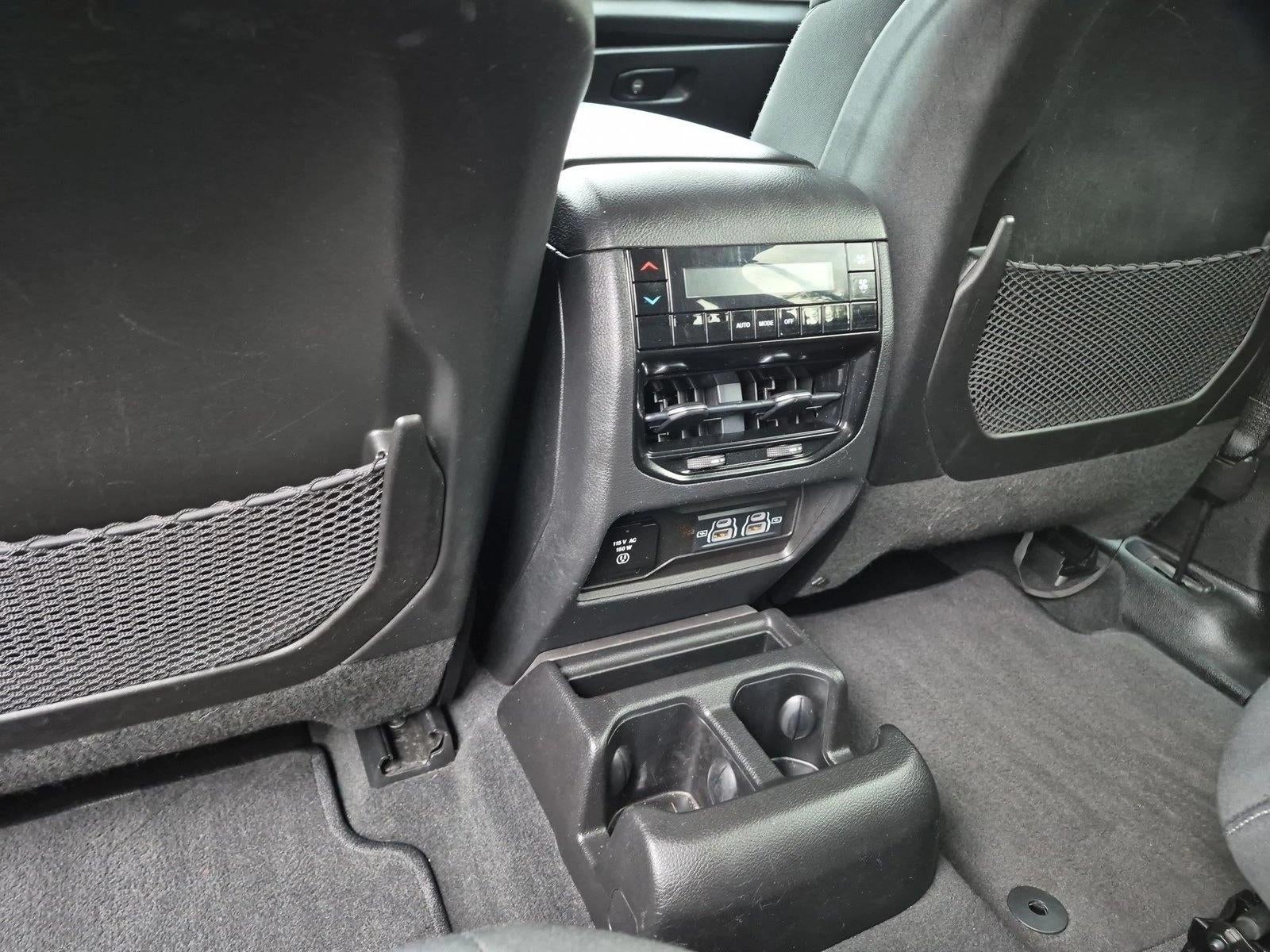 2022 Jeep Grand Cherokee L Laredo 4x2