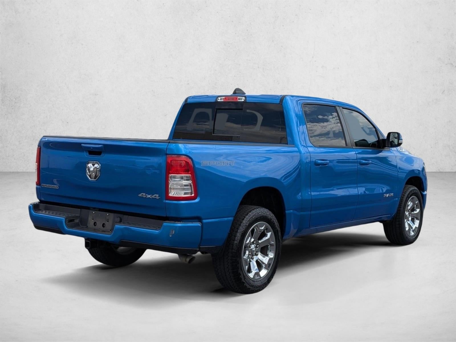 2022 RAM 1500 Big Horn Crew Cab 4x4 5'7" Box
