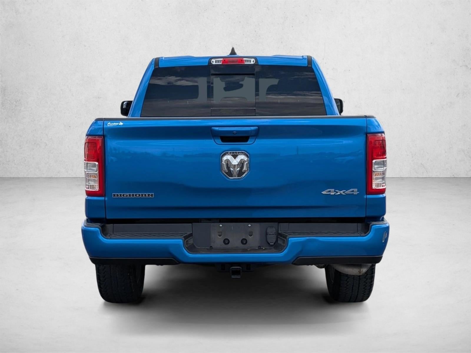 2022 RAM 1500 Big Horn Crew Cab 4x4 5'7" Box