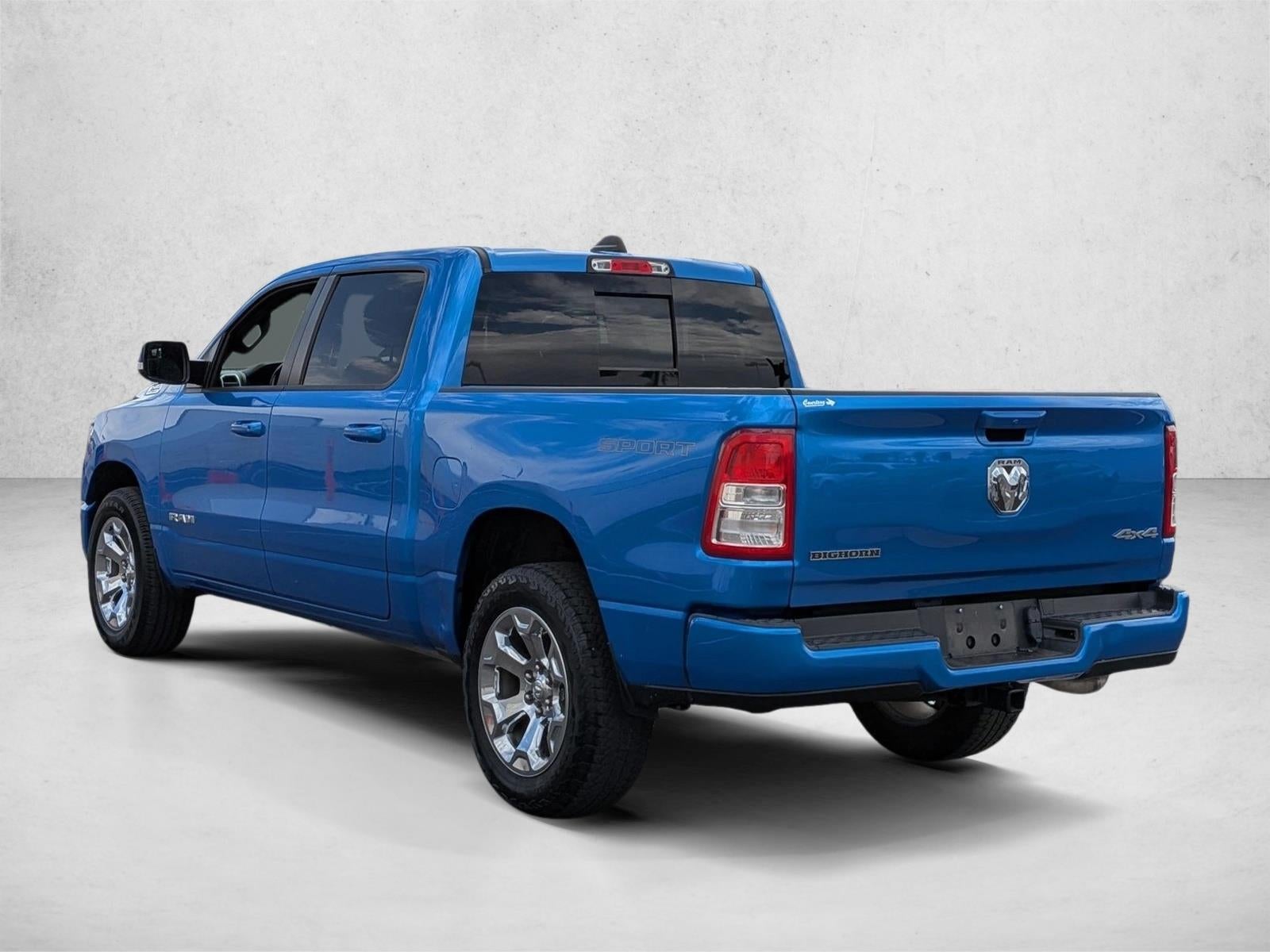 2022 RAM 1500 Big Horn Crew Cab 4x4 5'7" Box