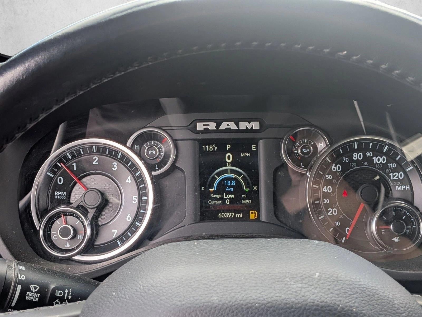 2022 RAM 1500 Big Horn Crew Cab 4x4 5'7" Box