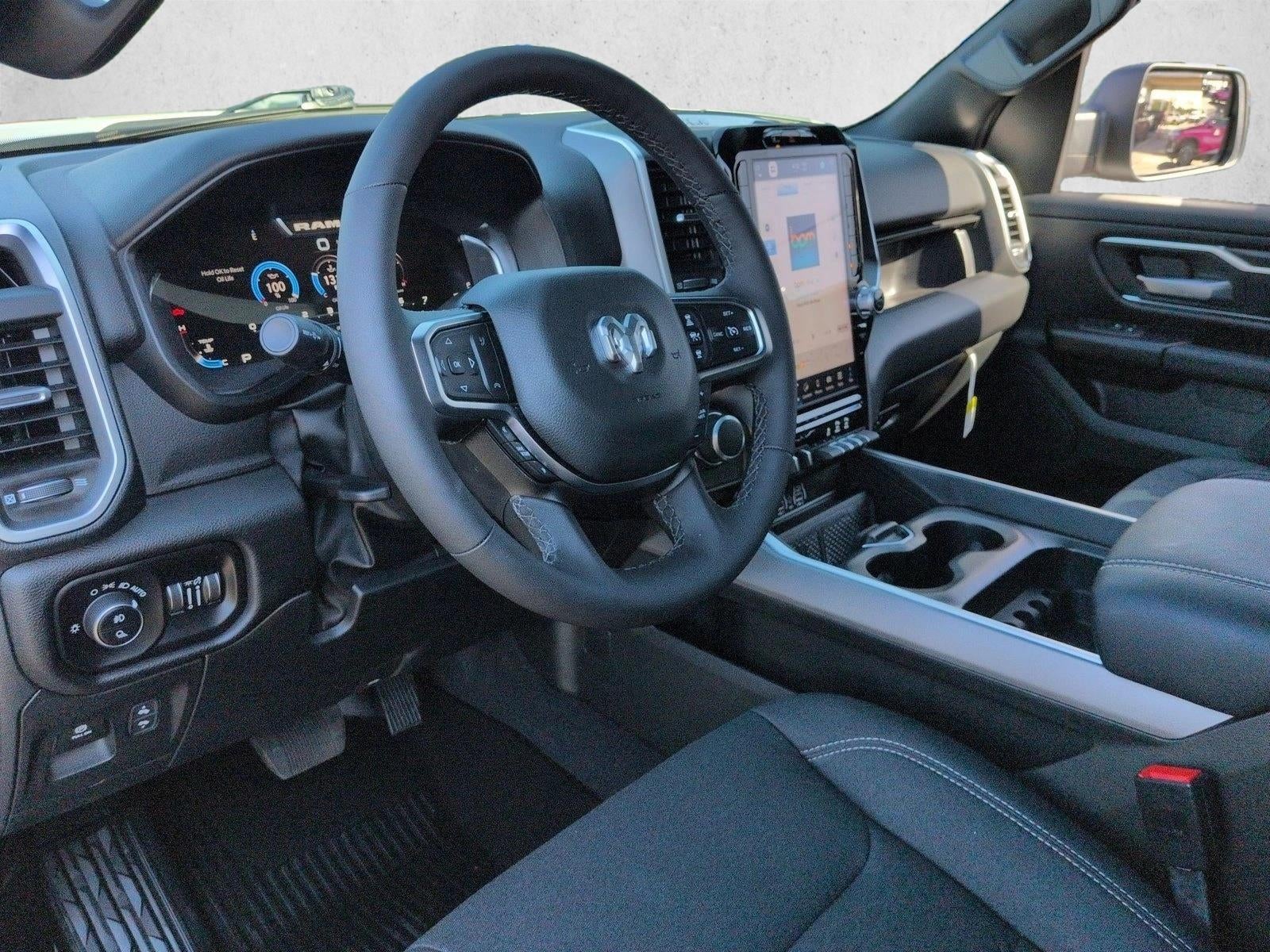 2025 RAM 1500 Big Horn Crew Cab 4x4 5'7" Box