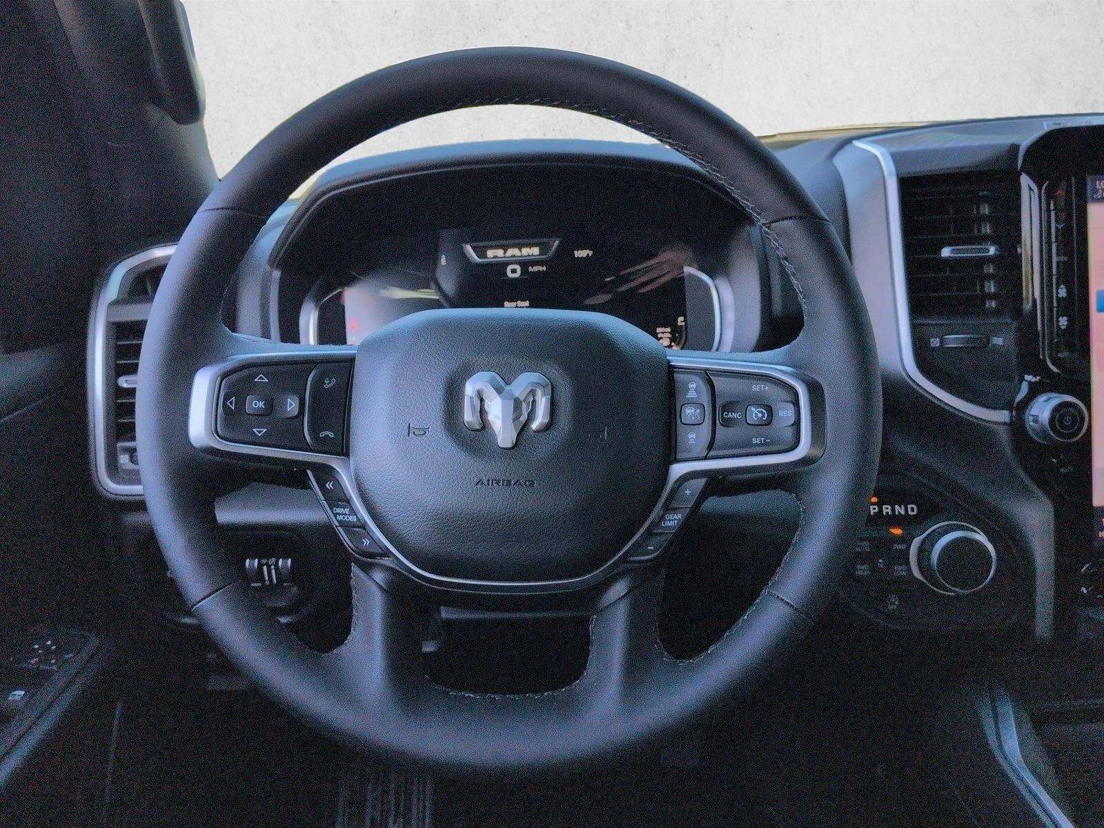 2025 RAM 1500 Big Horn Crew Cab 4x4 5'7" Box