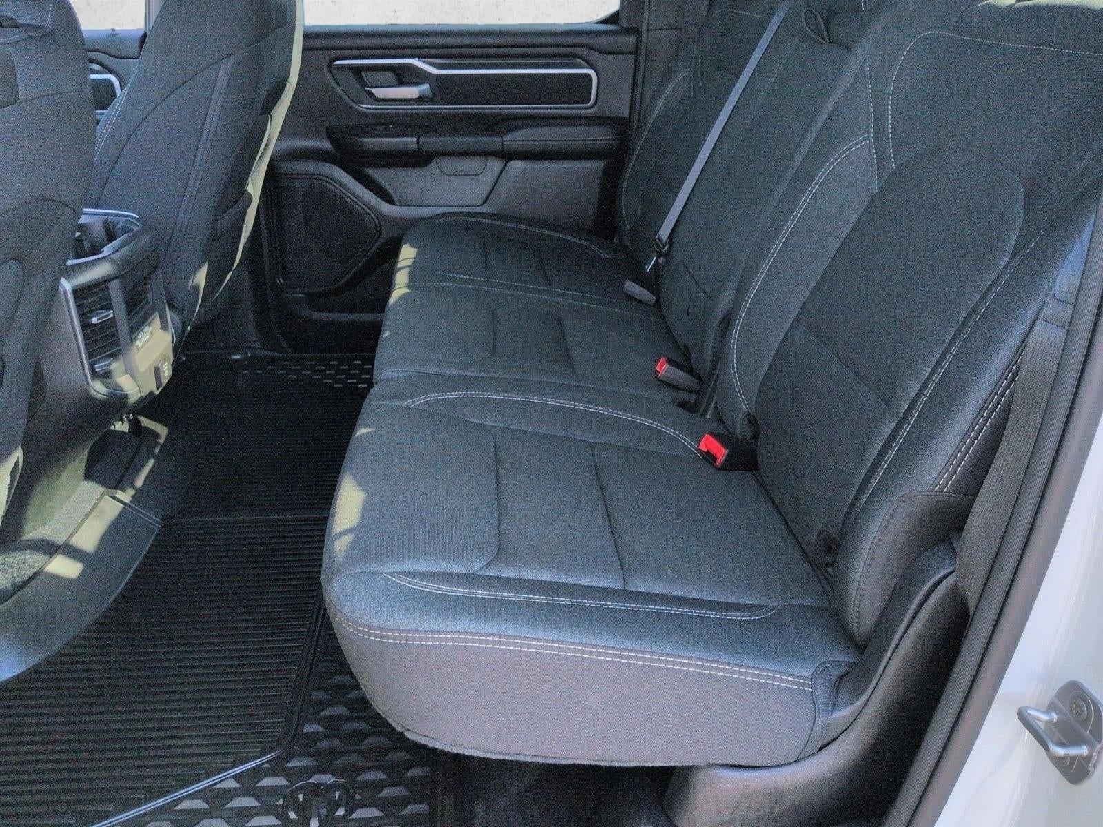 2025 RAM 1500 Big Horn Crew Cab 4x4 5'7" Box
