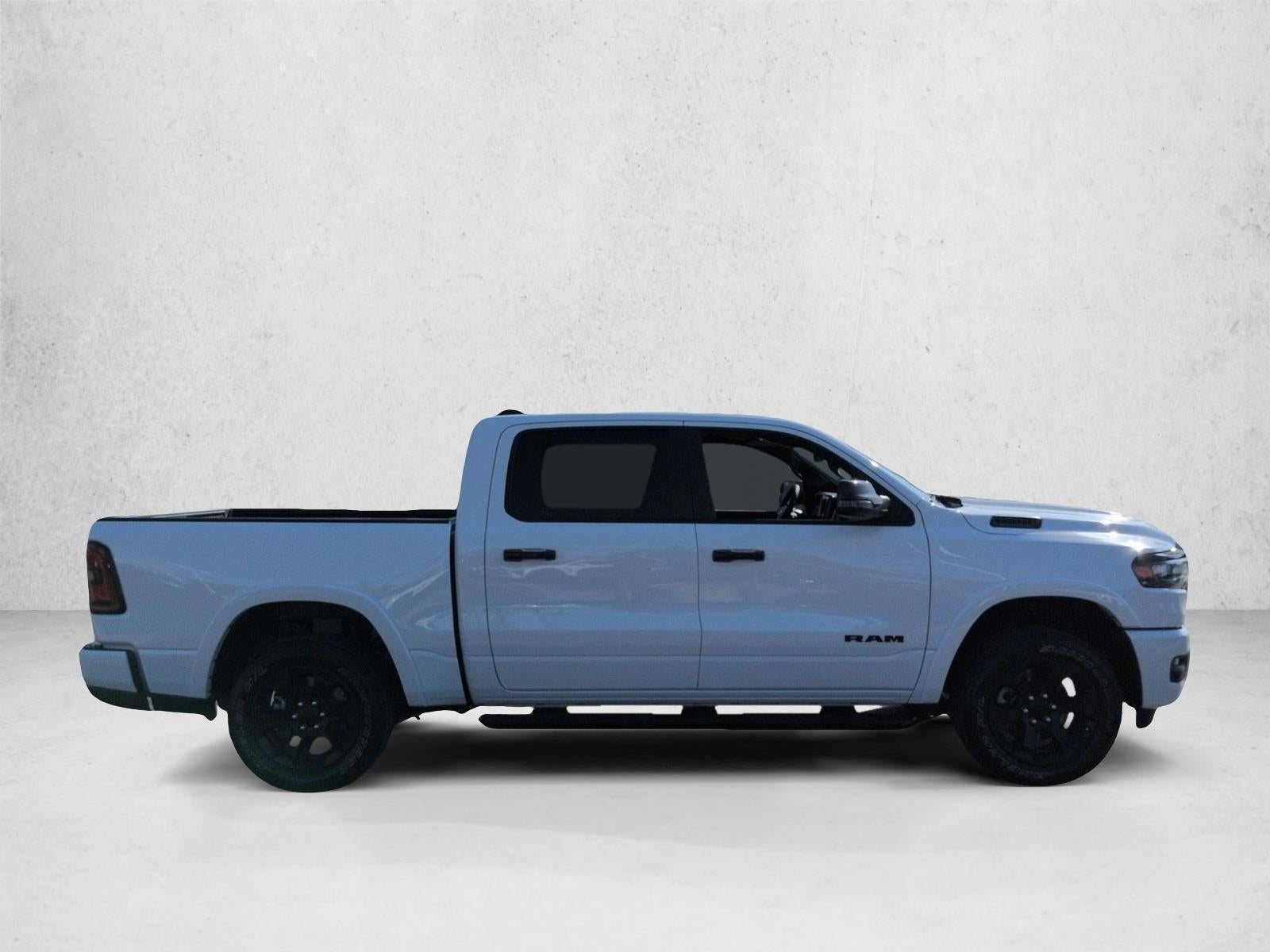 2025 RAM 1500 Big Horn Crew Cab 4x4 5'7" Box