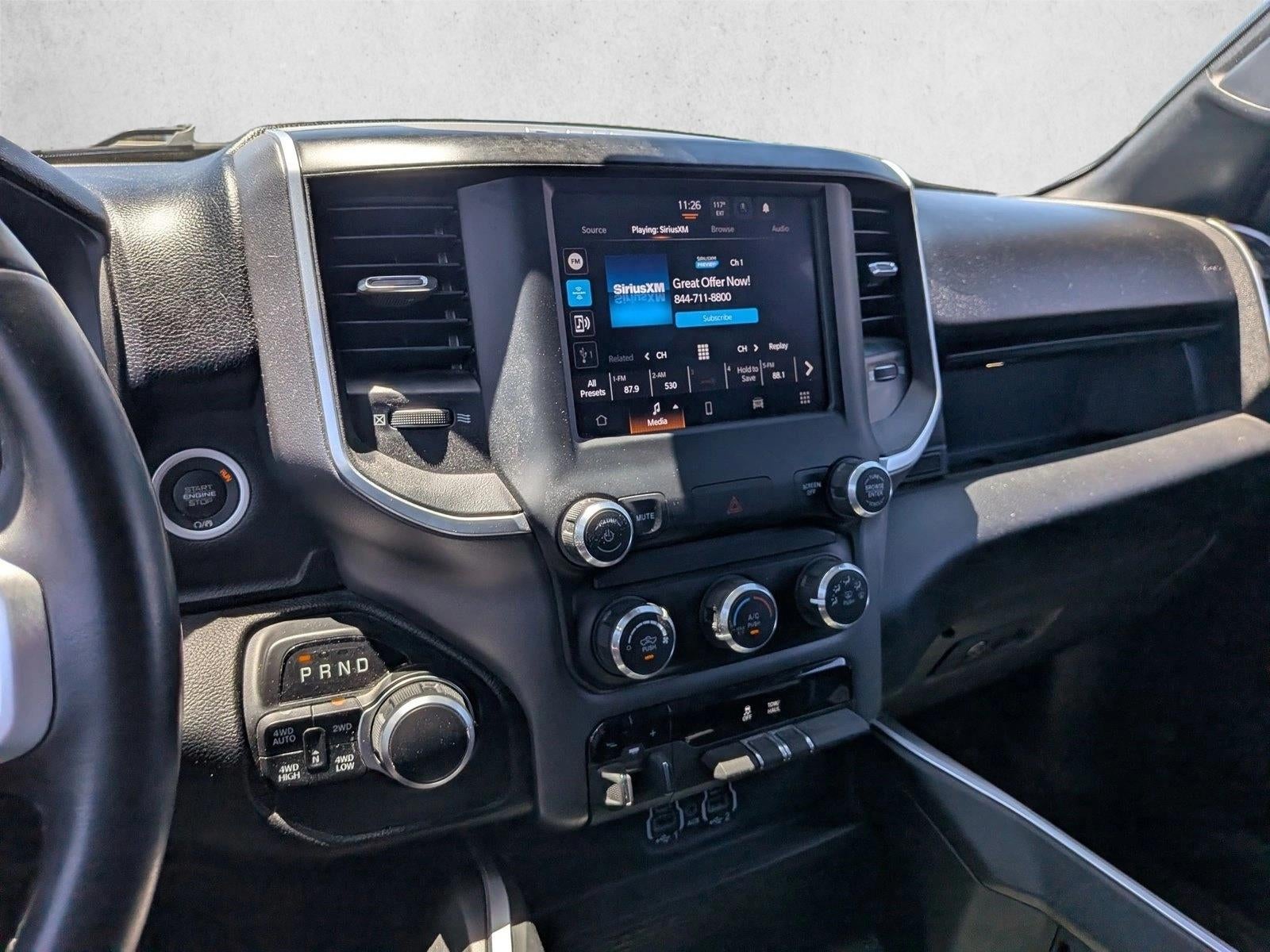 2022 RAM 1500 Big Horn Crew Cab 4x4 5'7" Box