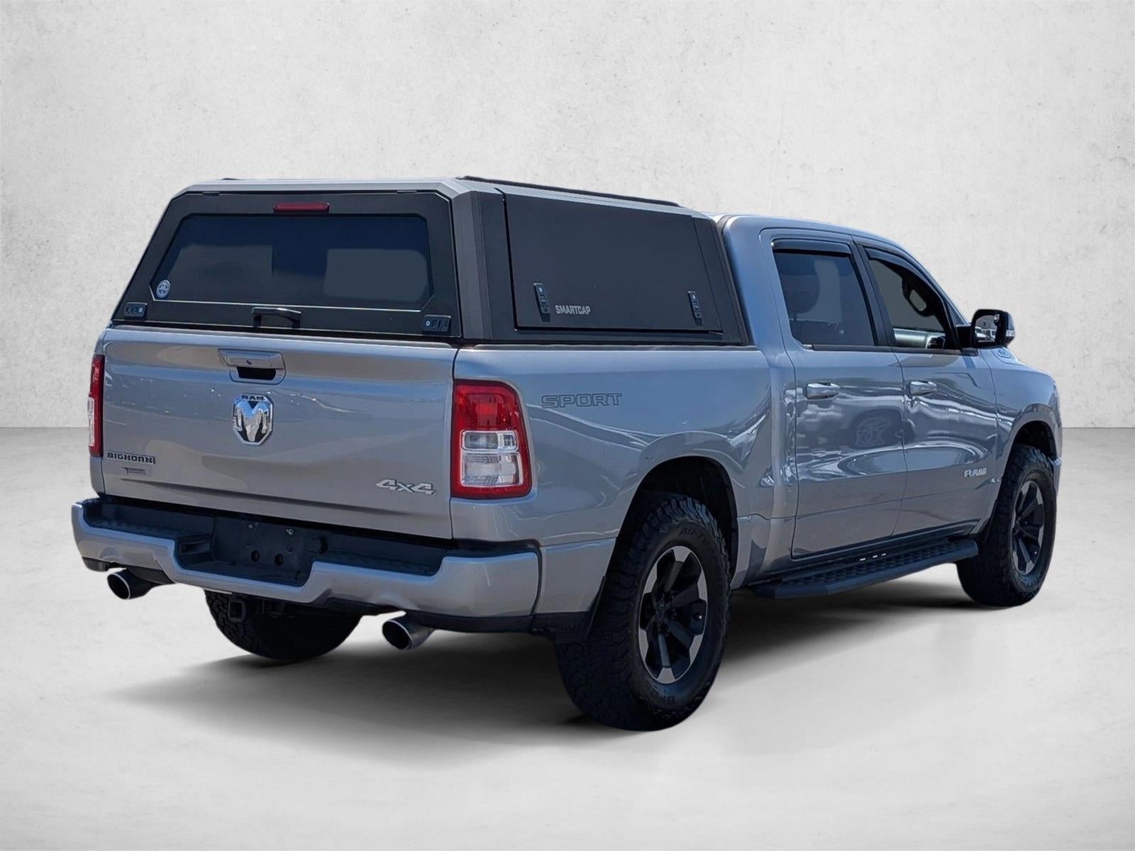 2022 RAM 1500 Big Horn Crew Cab 4x4 5'7" Box