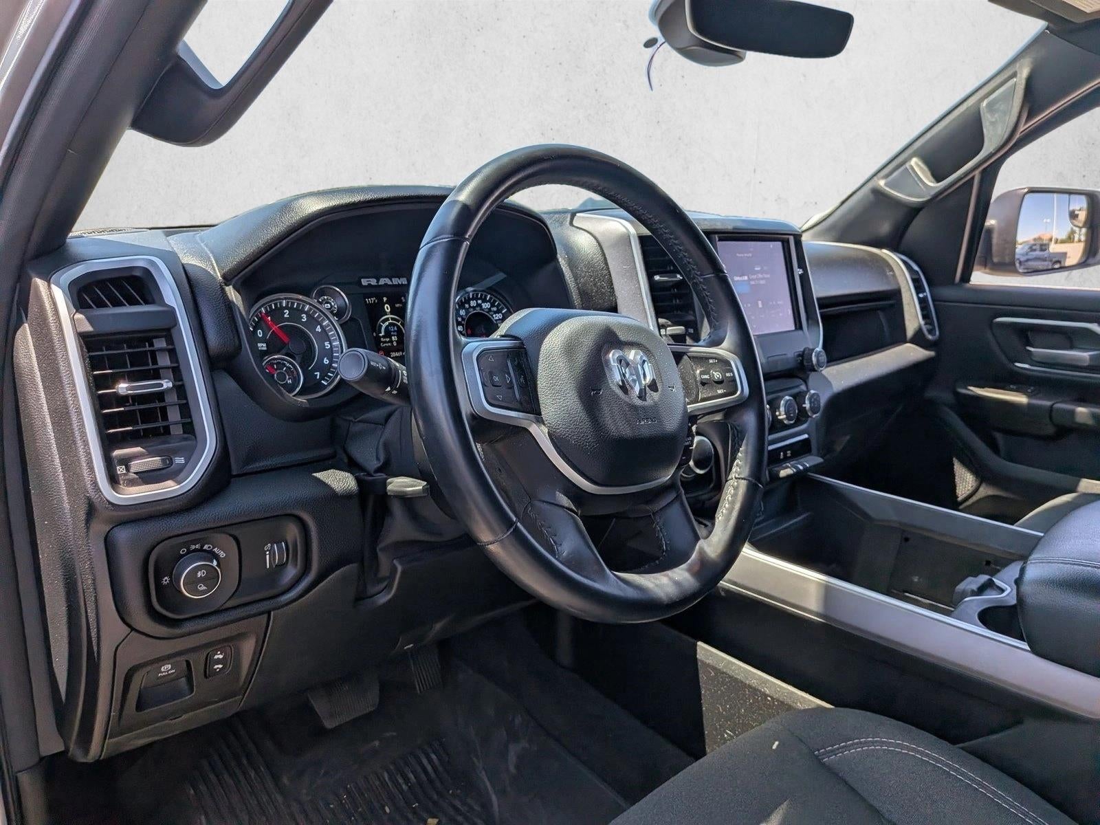 2022 RAM 1500 Big Horn Crew Cab 4x4 5'7" Box