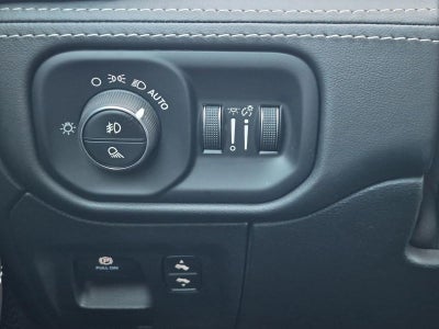 2024 RAM 1500 Limited Crew Cab 4x4 5'7" Box