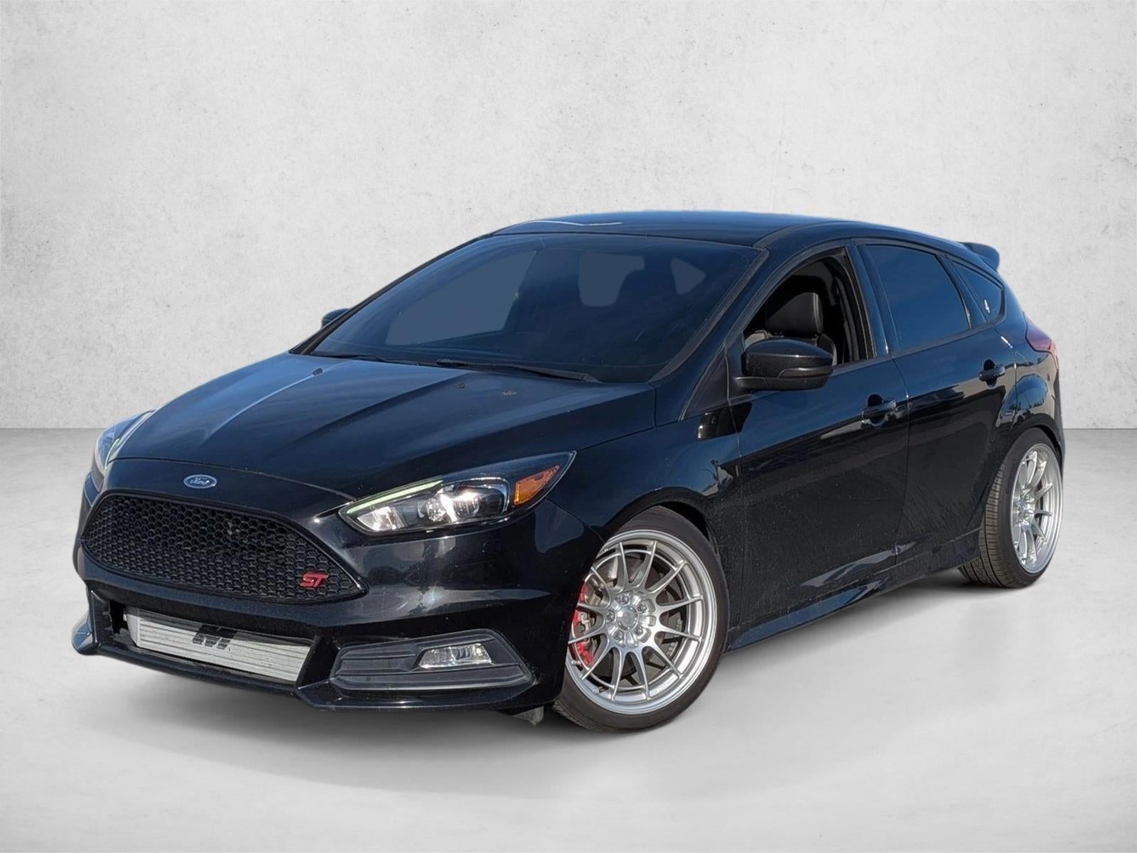 2016 Ford Focus ST