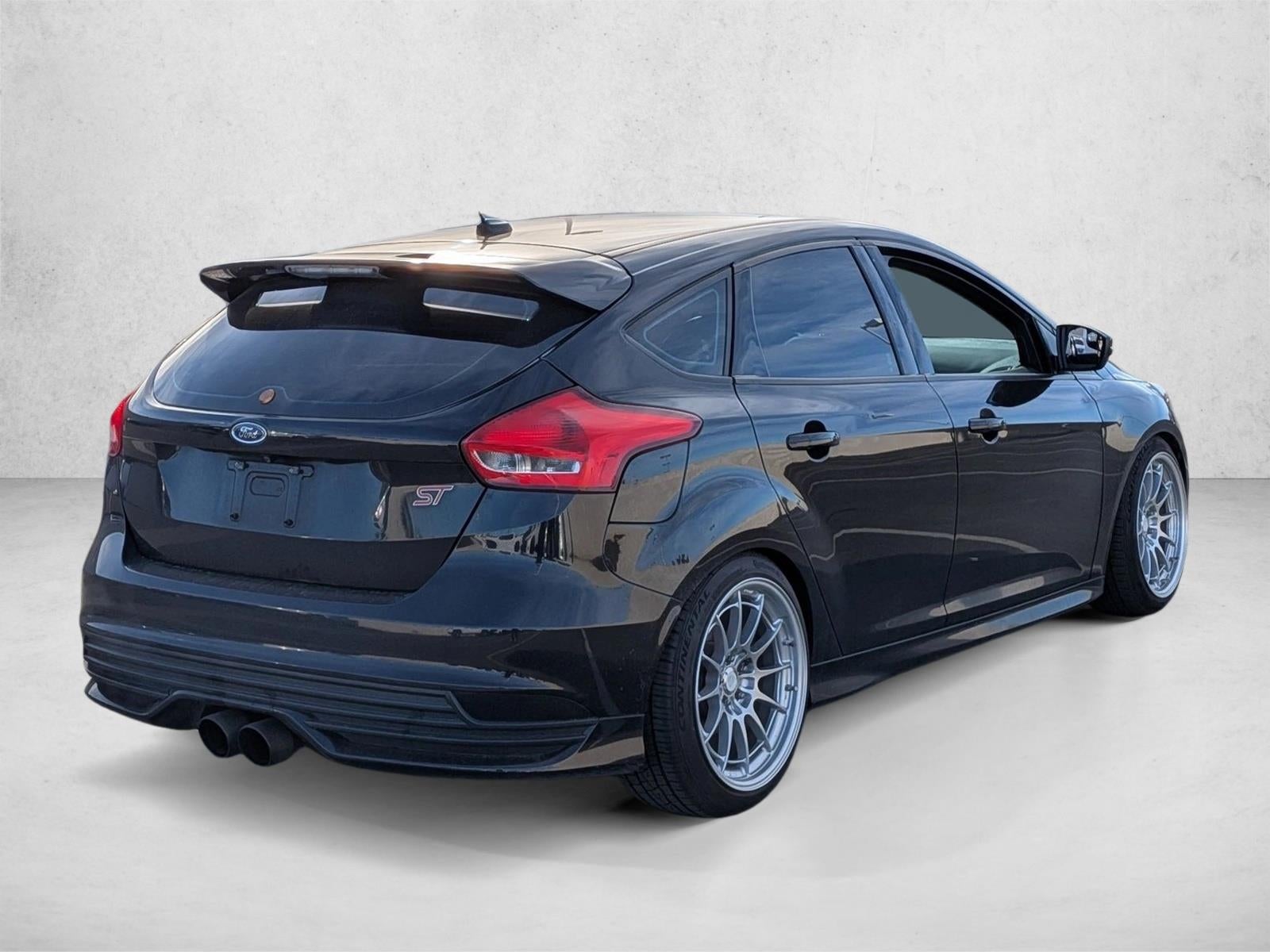 2016 Ford Focus ST
