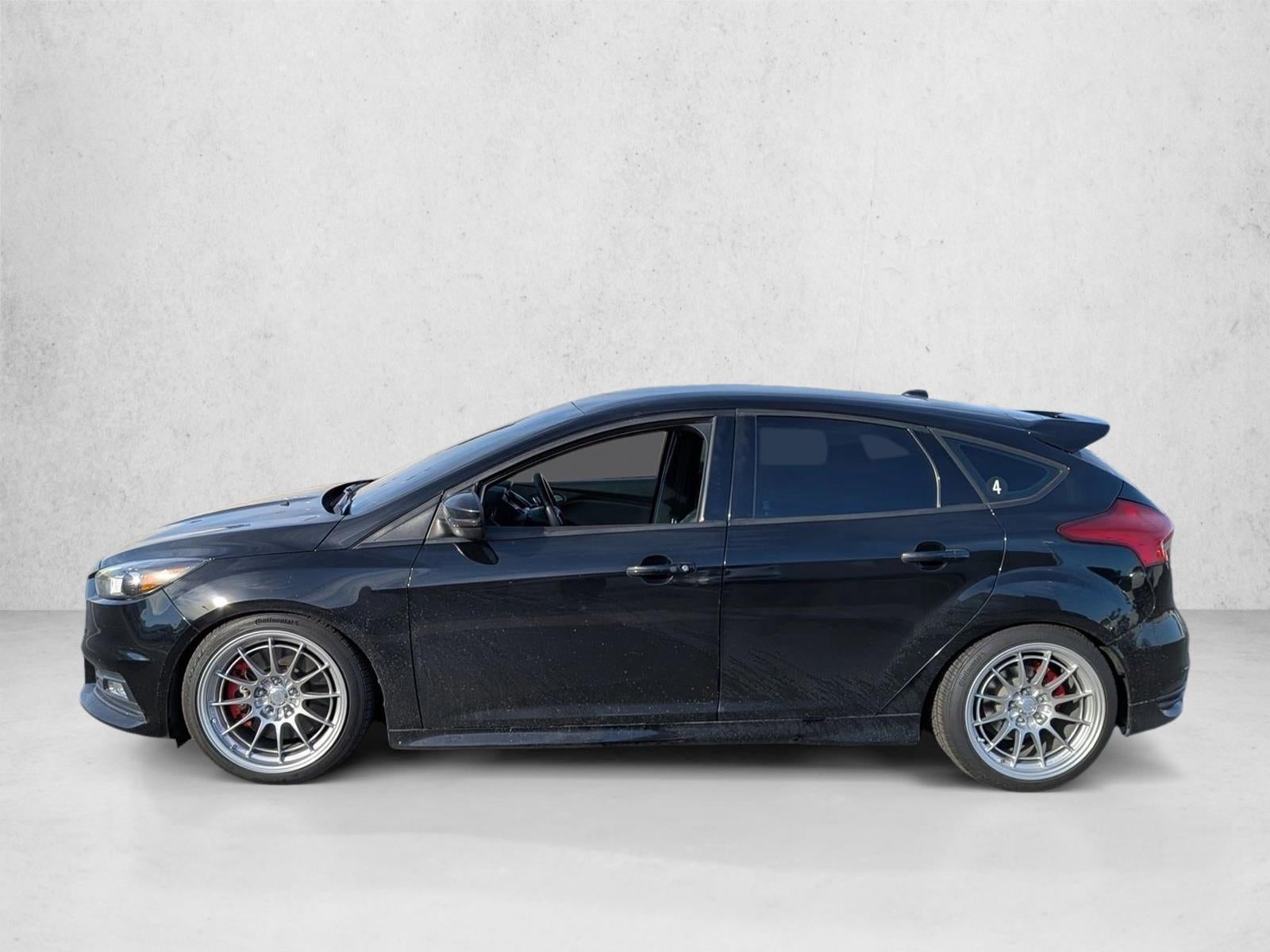2016 Ford Focus ST