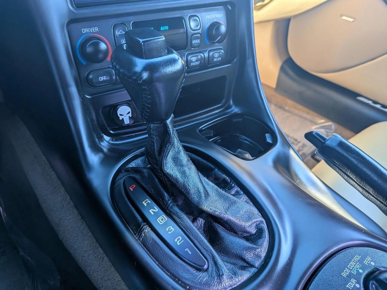 2001 Chevrolet Corvette Base