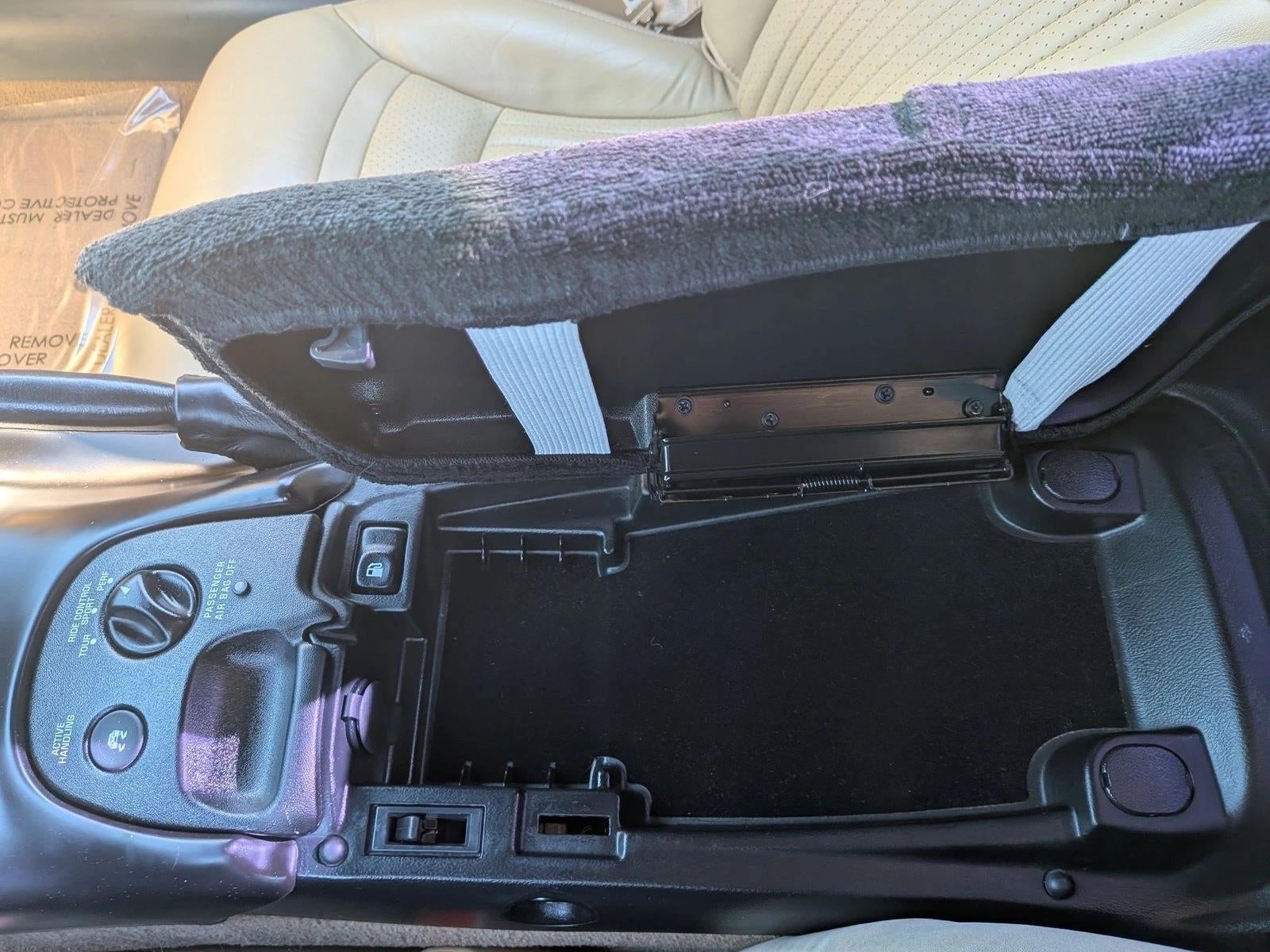 2001 Chevrolet Corvette Base