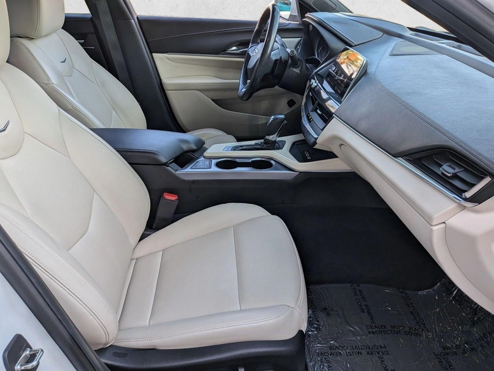 2022 Cadillac CT4 Premium Luxury