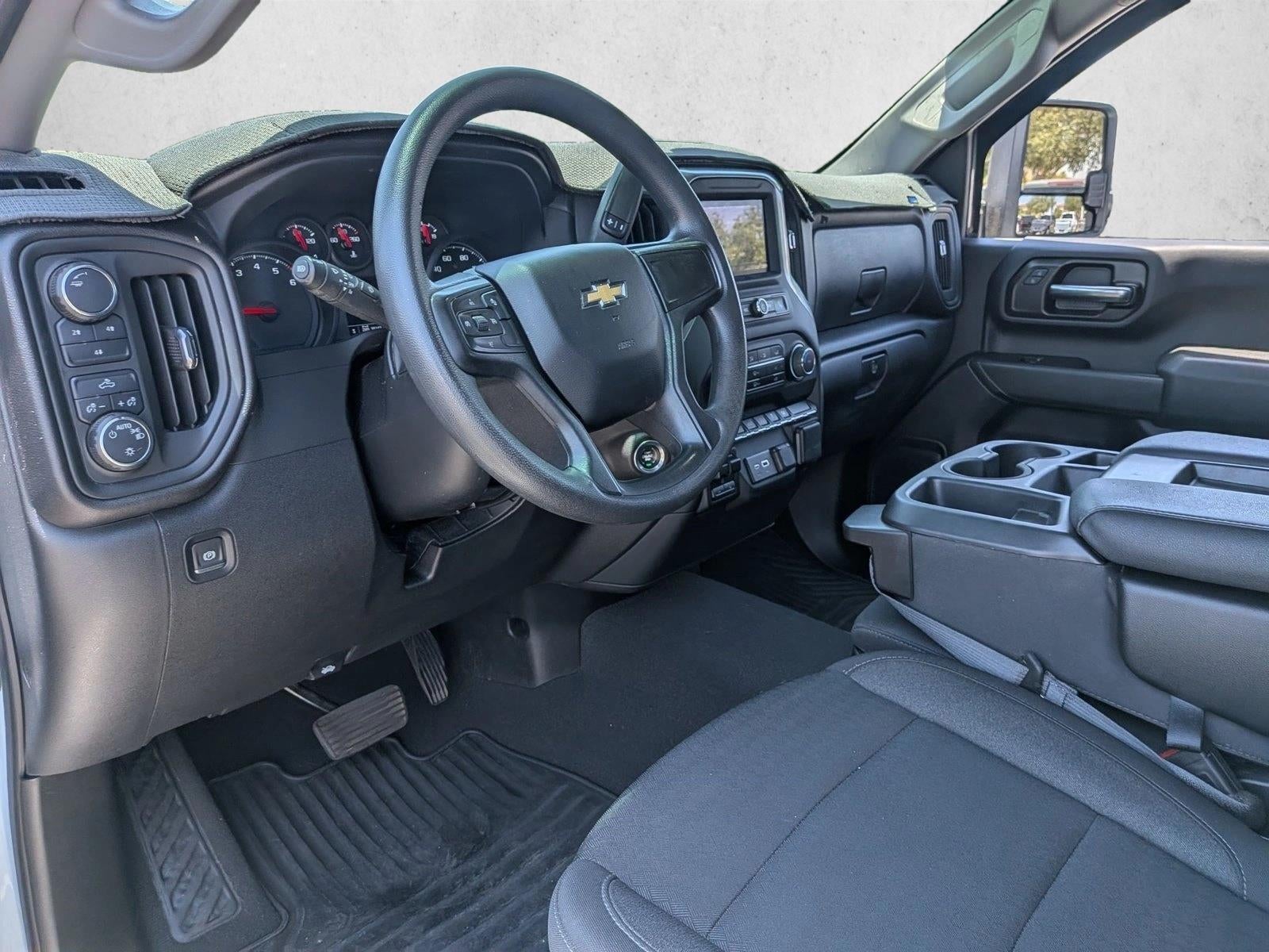 2024 Chevrolet Silverado 2500 HD Custom