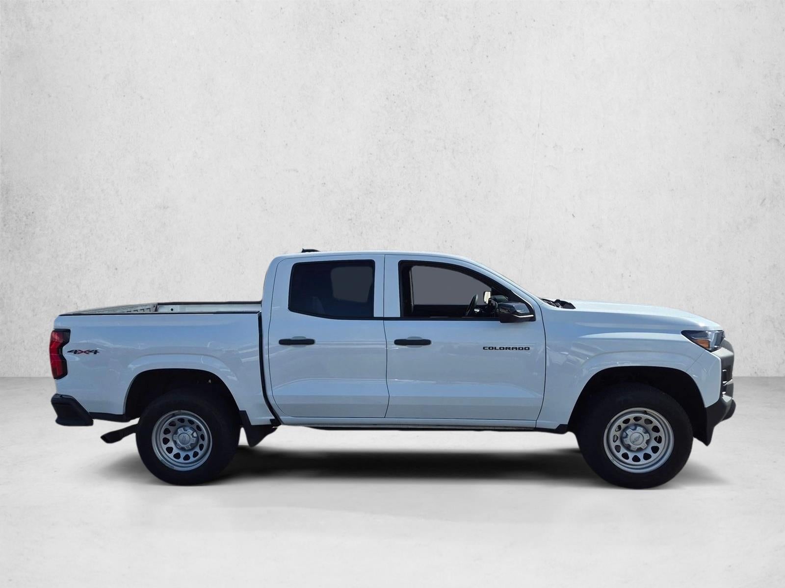 2024 Chevrolet Colorado WT