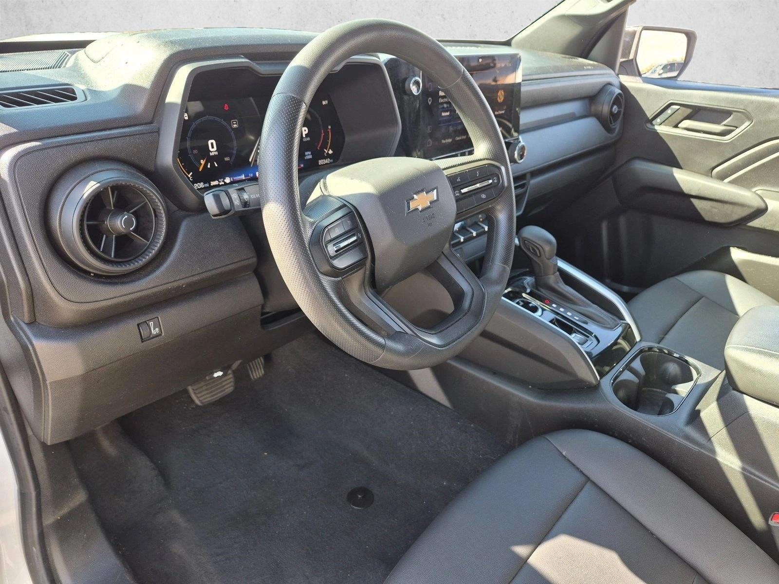 2024 Chevrolet Colorado WT