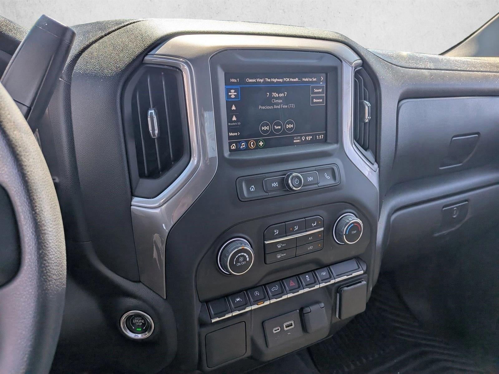 2022 Chevrolet Silverado 1500 Custom