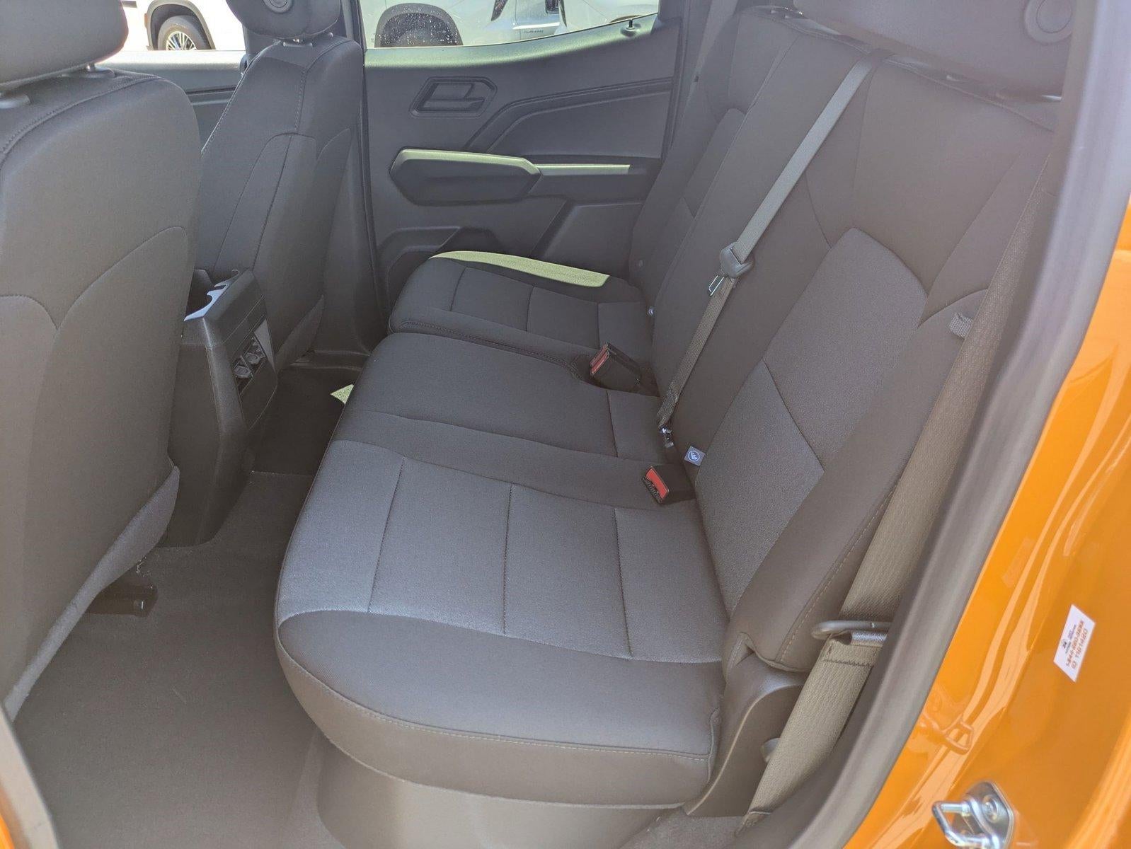 2025 Chevrolet Colorado WT/LT