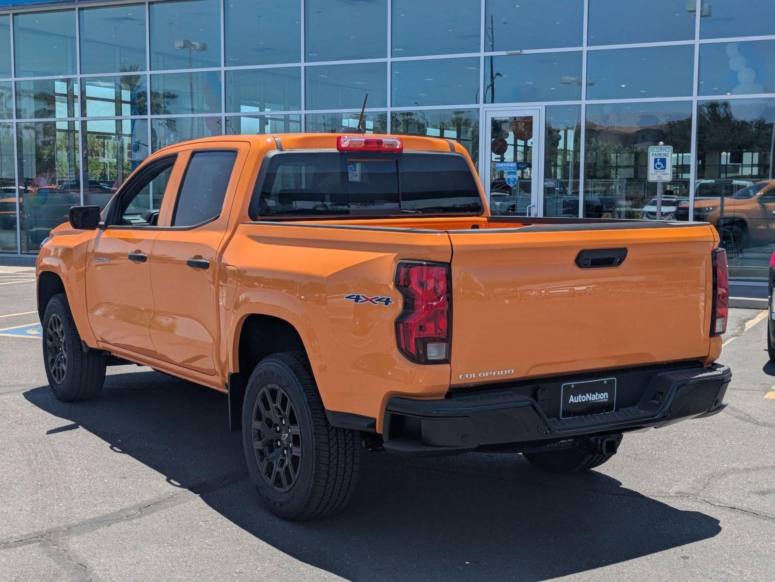 2025 Chevrolet Colorado WT/LT