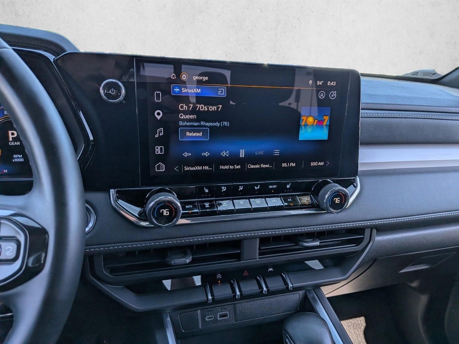 2025 Chevrolet Colorado WT/LT