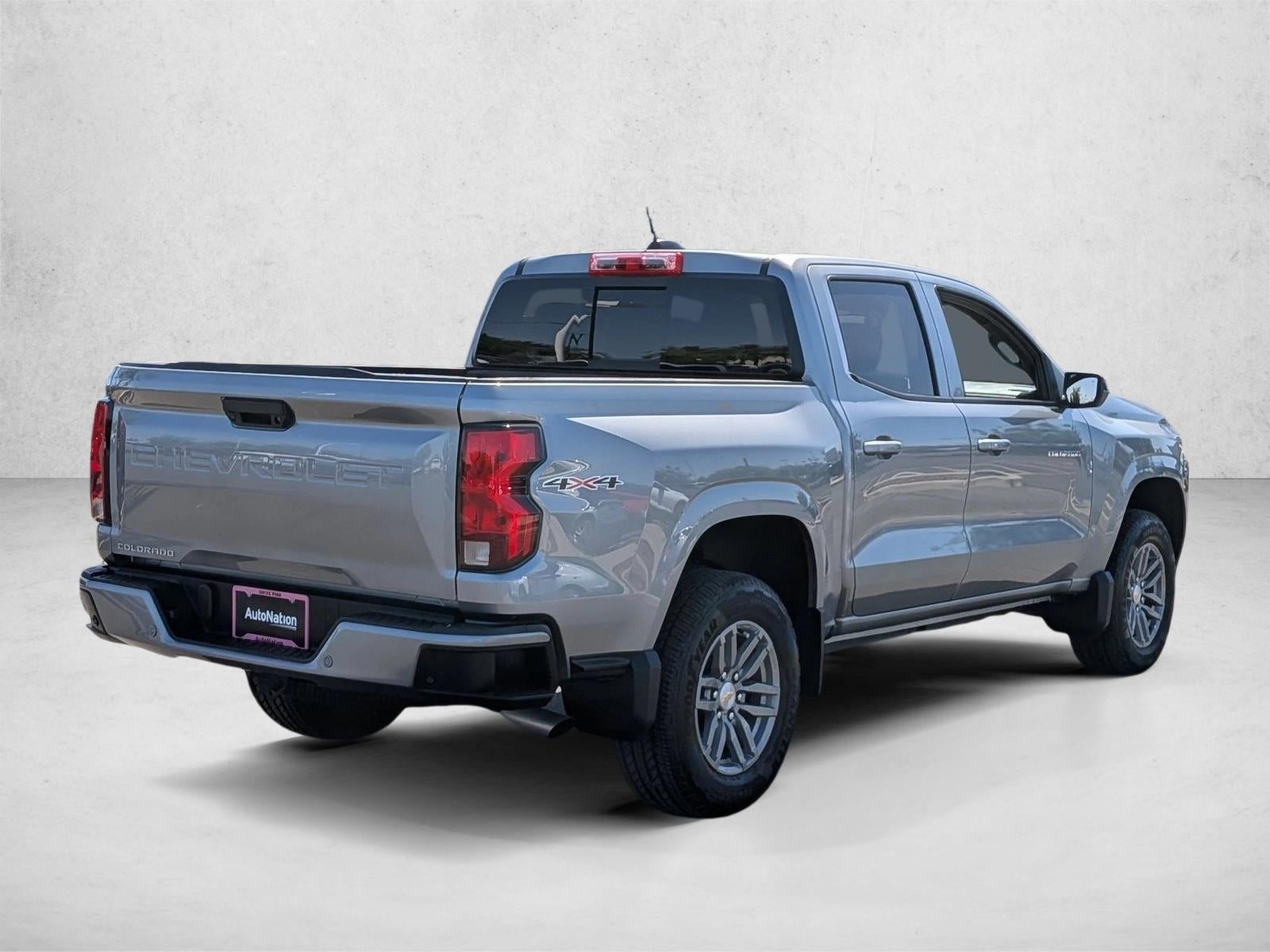 2025 Chevrolet Colorado WT/LT