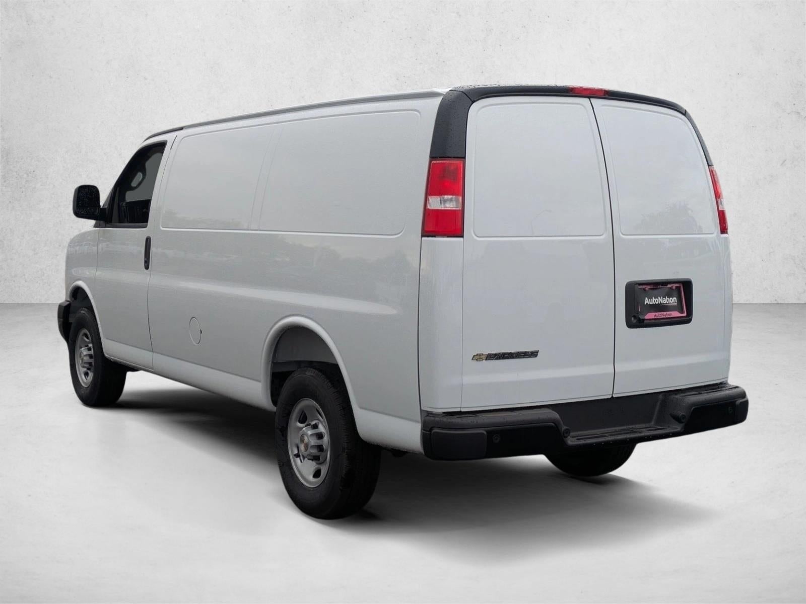 2025 Chevrolet Express Cargo 2500 Base