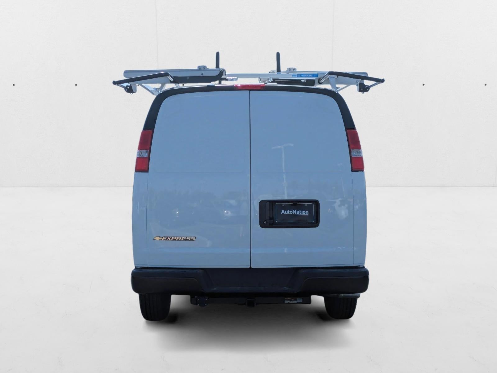 2025 Chevrolet Express Cargo 2500 Base