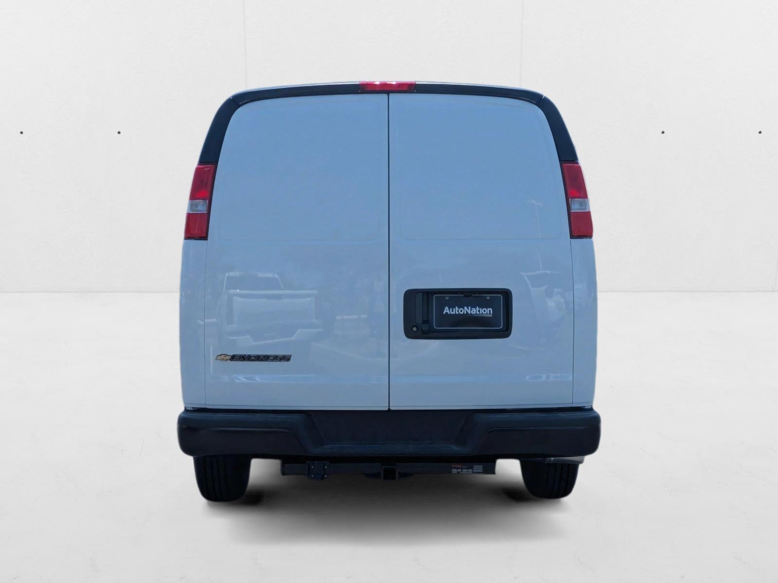 2025 Chevrolet Express Cargo 2500 Base
