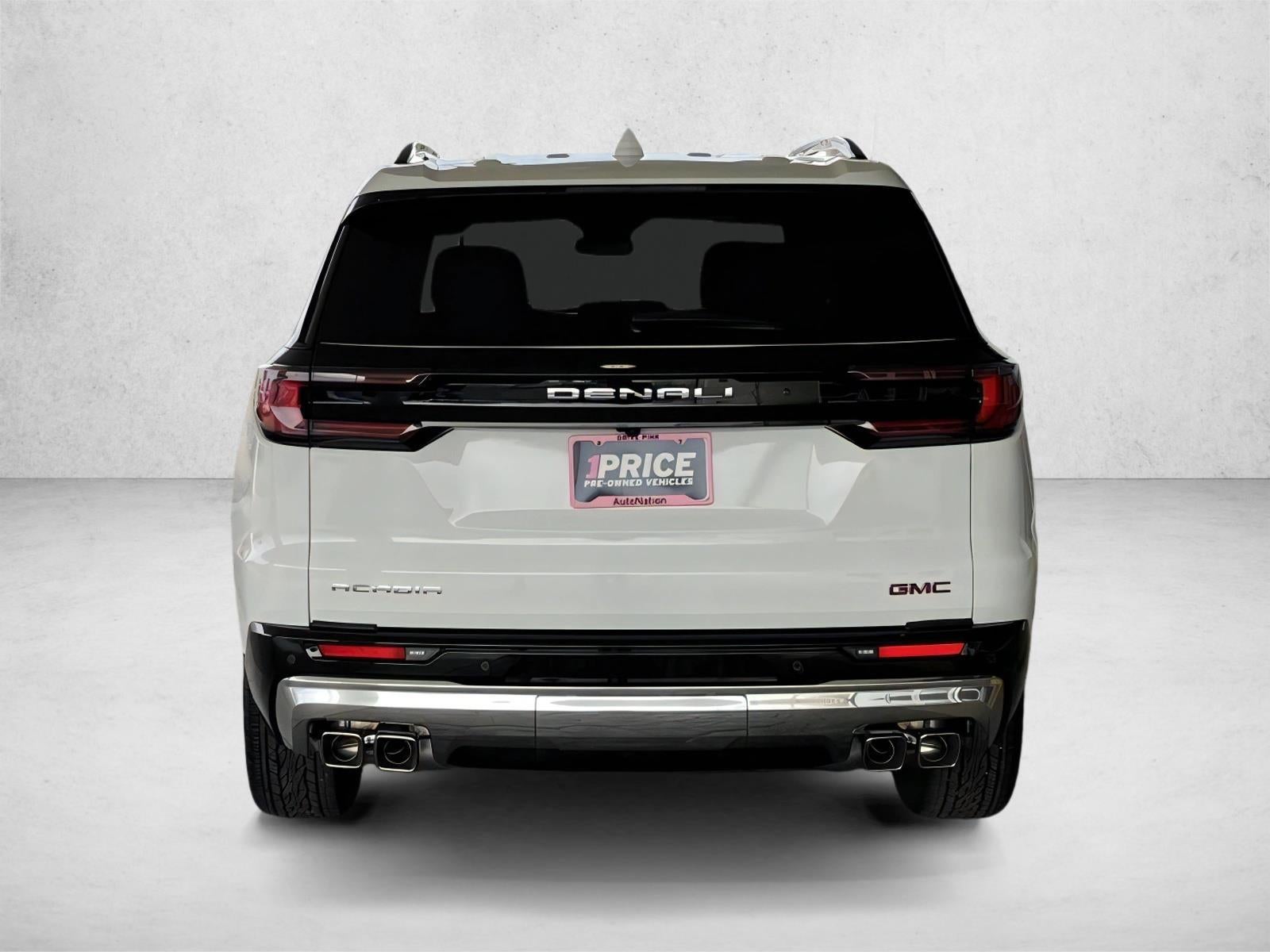 2024 GMC Acadia Denali