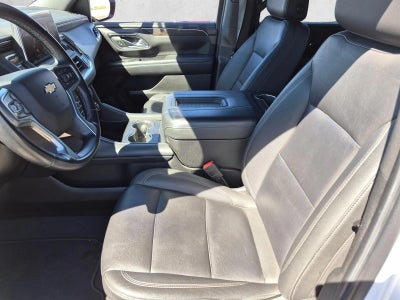 2023 Chevrolet Suburban LT