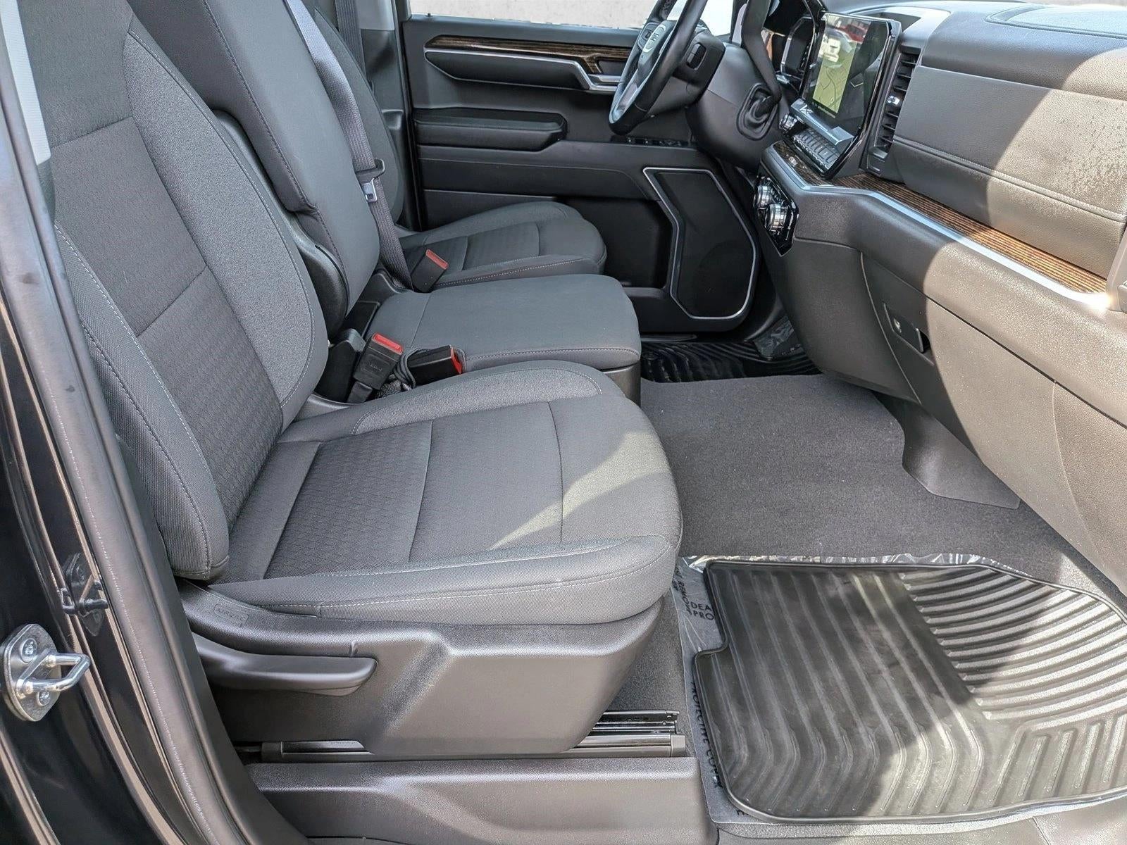 2024 GMC Sierra 1500 SLE
