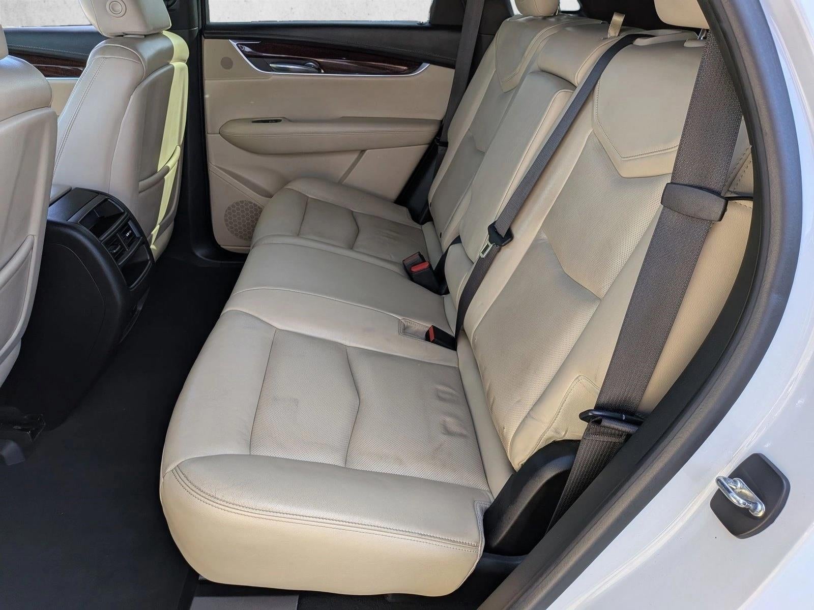 2017 Cadillac XT5 Luxury FWD