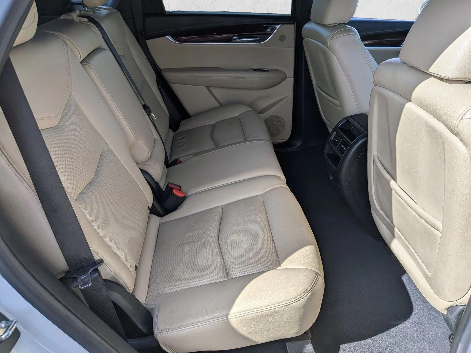 2017 Cadillac XT5 Luxury FWD