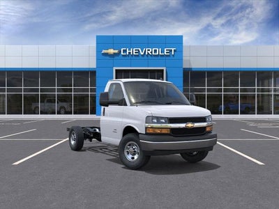 2026 Chevrolet Express Cutaway 3500 Base