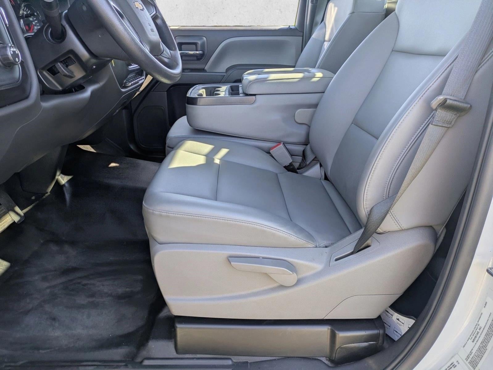 2023 Chevrolet Silverado 5500 HD Work Truck