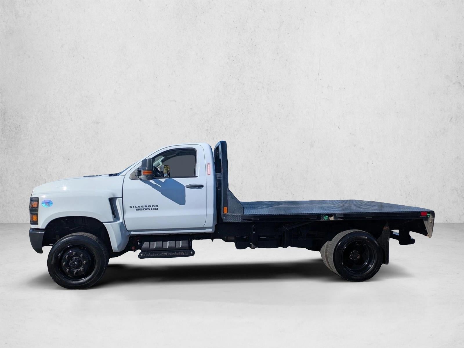 2023 Chevrolet Silverado 5500 HD Work Truck