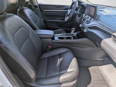 2024 Nissan Altima SL FWD