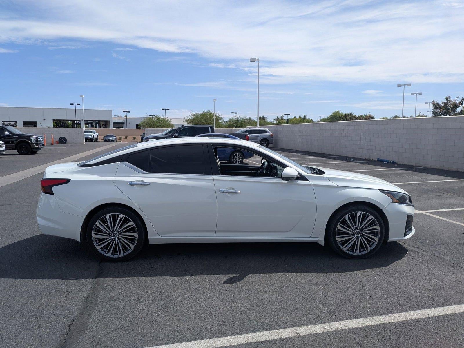 2024 Nissan Altima 2.5 SL