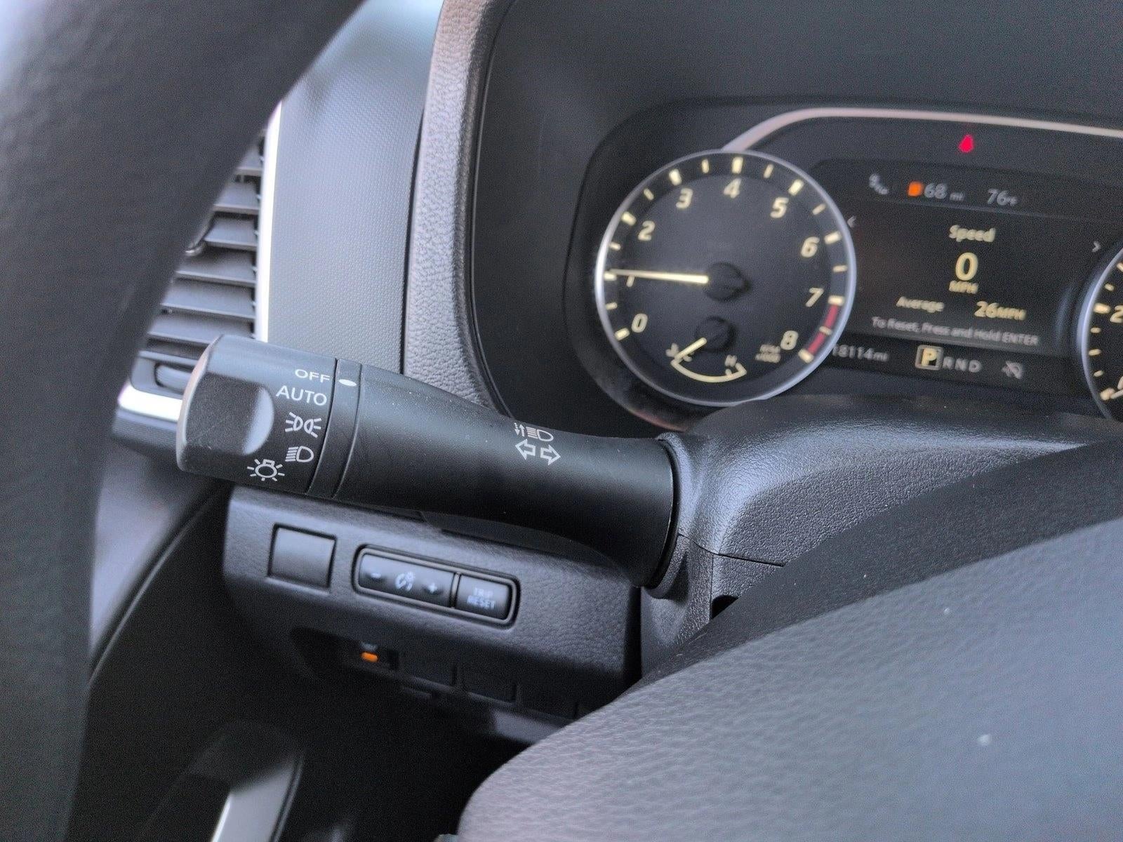 2024 Nissan Frontier SV