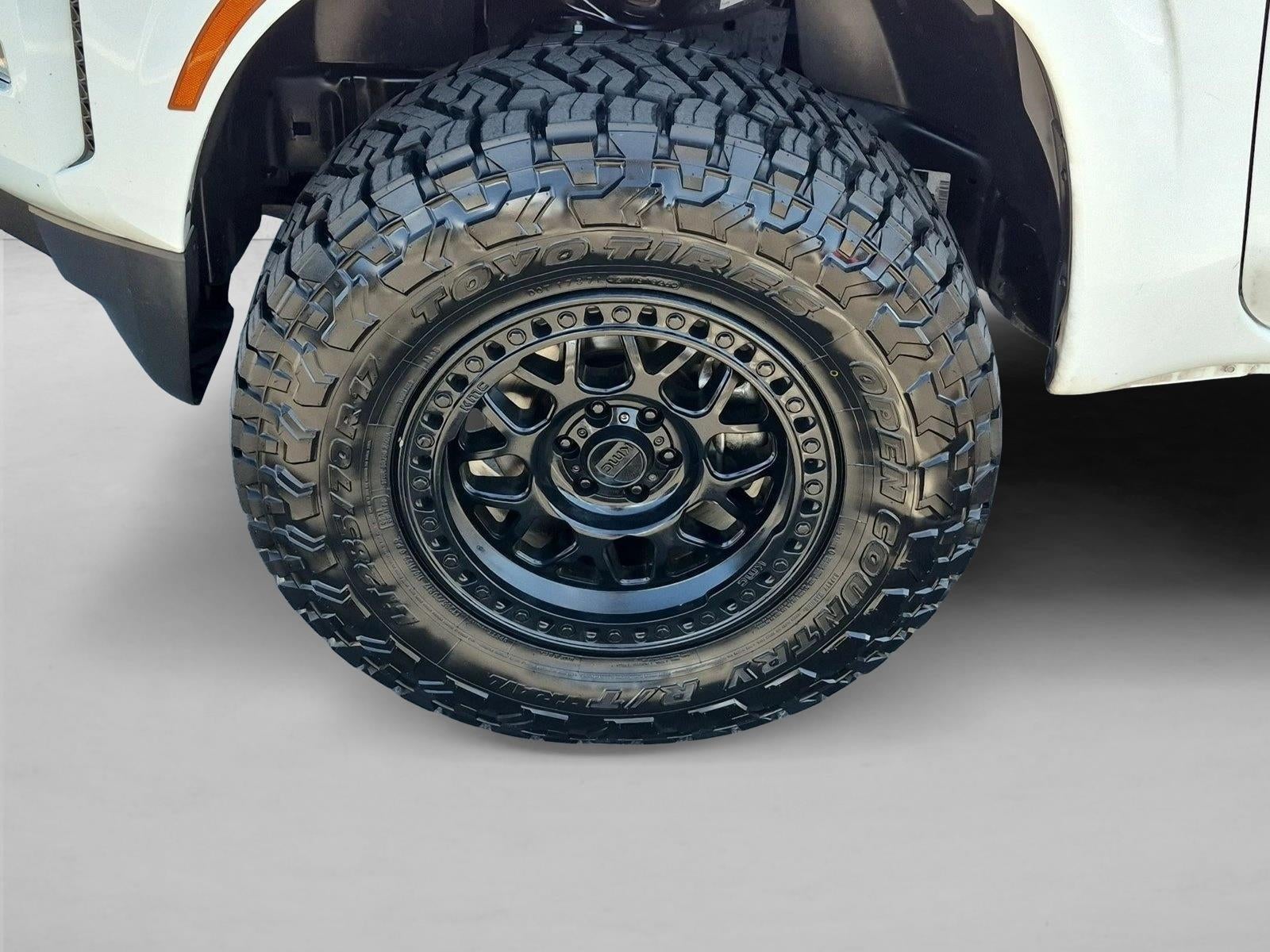 2023 Nissan Frontier Crew Cab SV 4x4